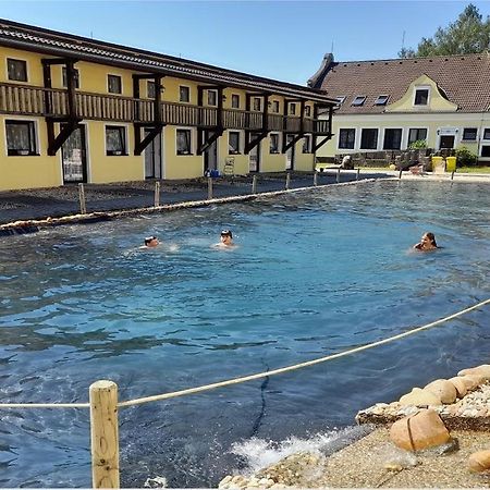 Blatsky Dvur Aparthotel Veselí nad Lužnicí Exterior foto